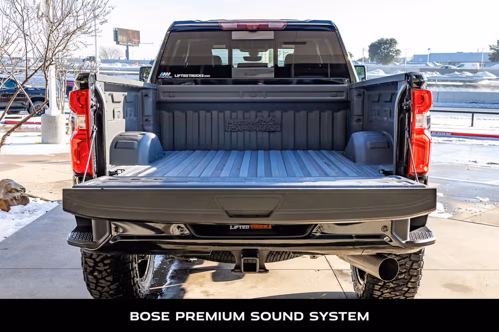 2023 Chevrolet Silverado 3500HD High Country Crew Cab Image 9
