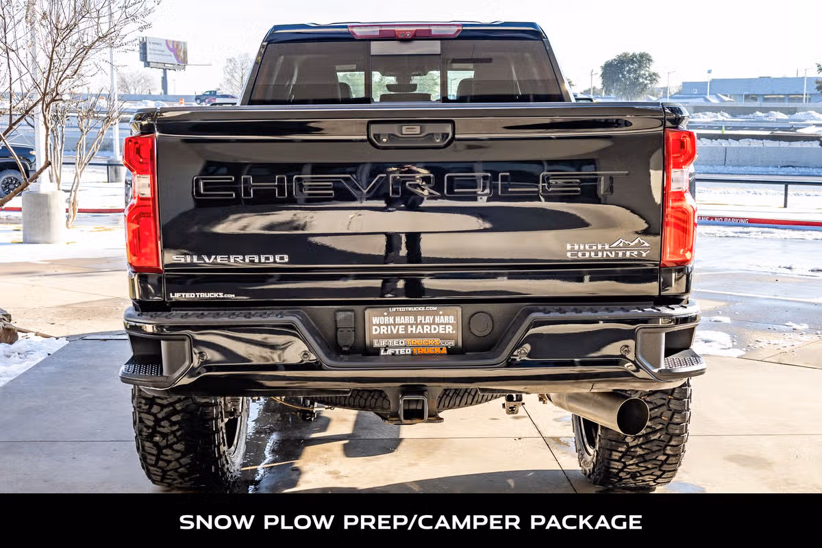 2023 Chevrolet Silverado 3500HD High Country Crew Cab