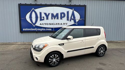 2013 Kia Soul Base