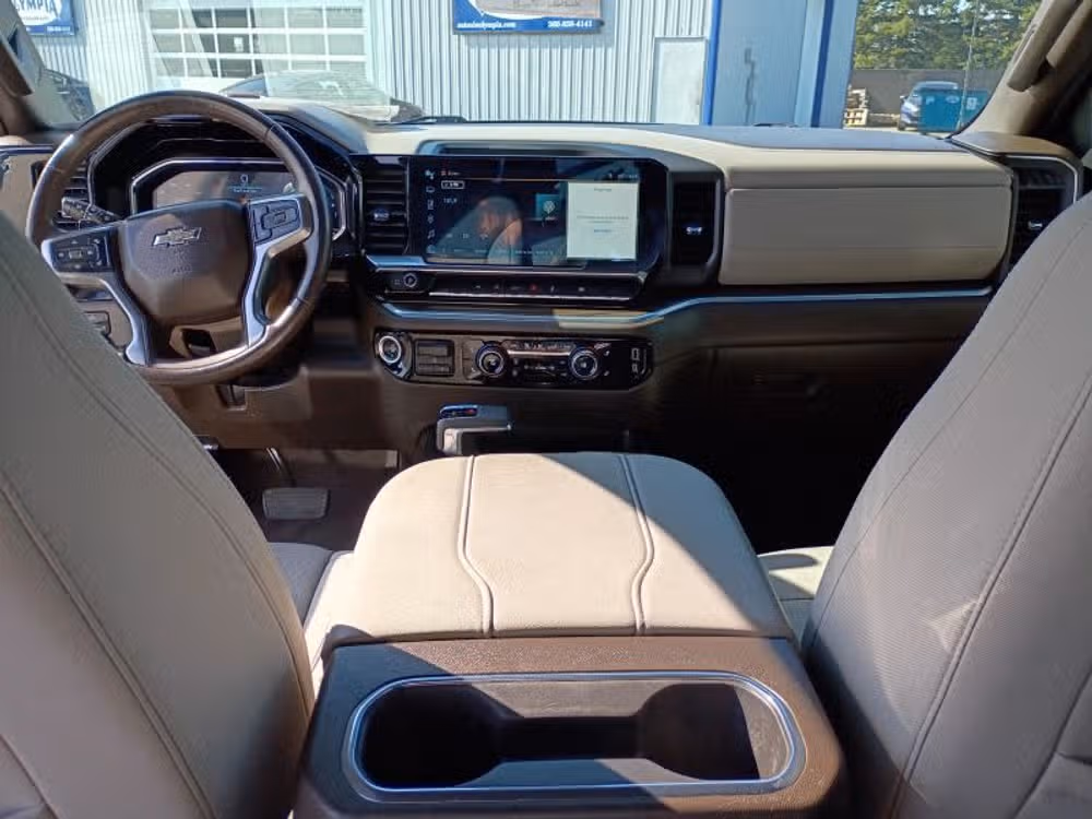 2023 Chevrolet Silverado 1500 RST Image 19