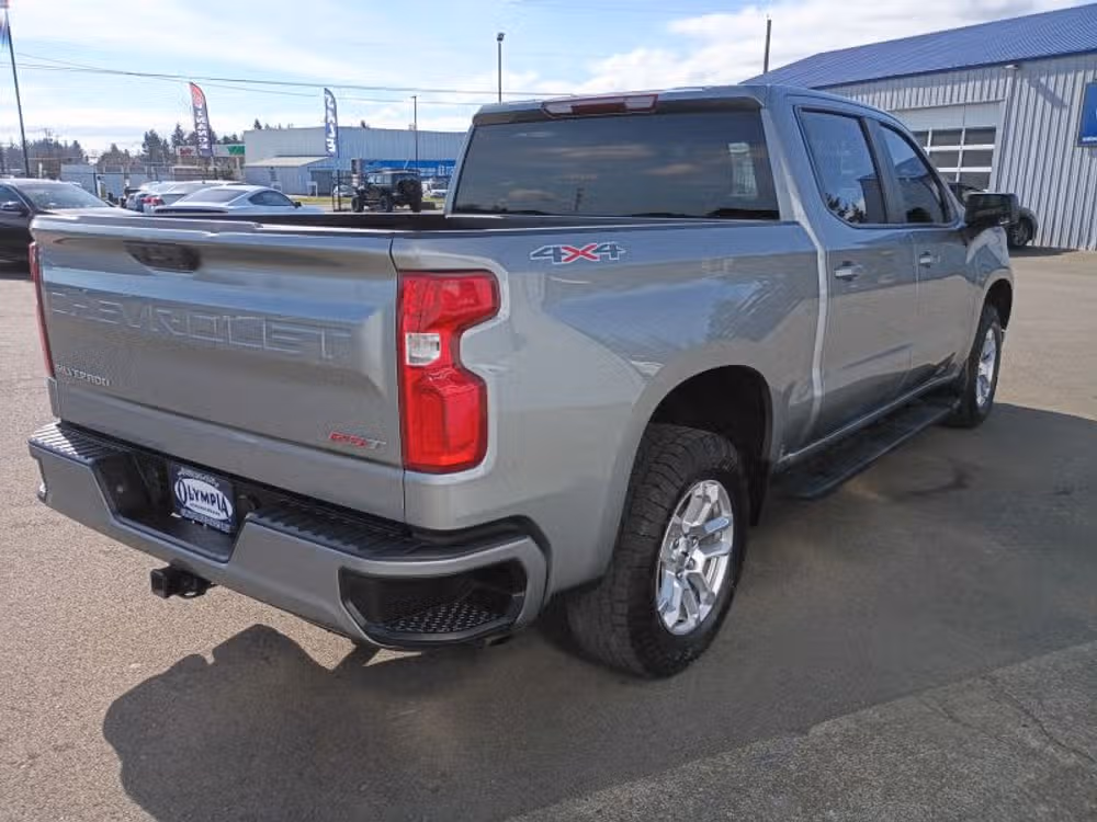 2023 Chevrolet Silverado 1500 RST Image 6