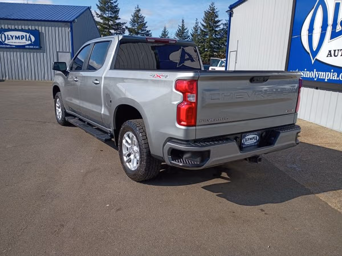 2023 Chevrolet Silverado 1500 RST Image 11