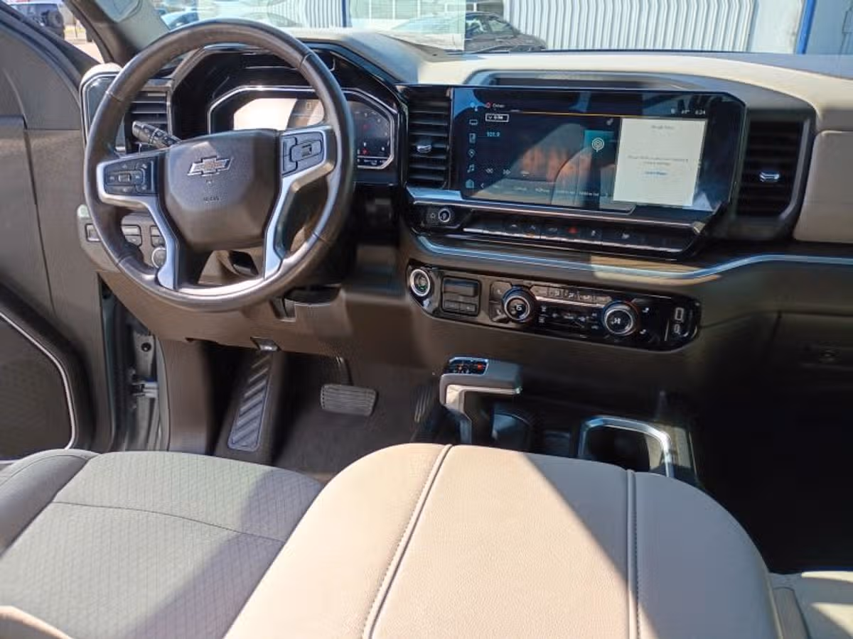 2023 Chevrolet Silverado 1500 RST Image 20