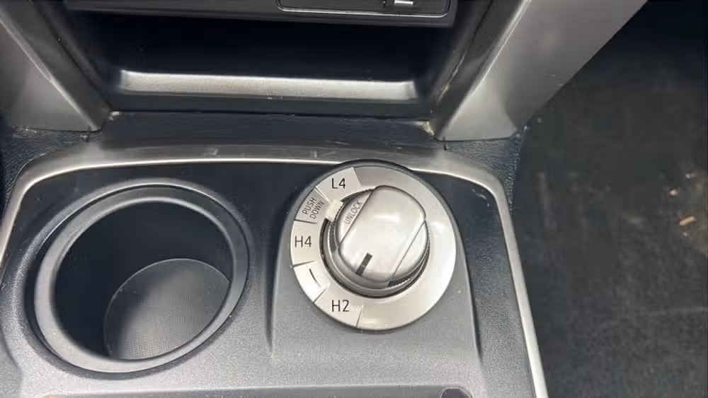 2018 Toyota 4Runner SR5 Premium Image 30