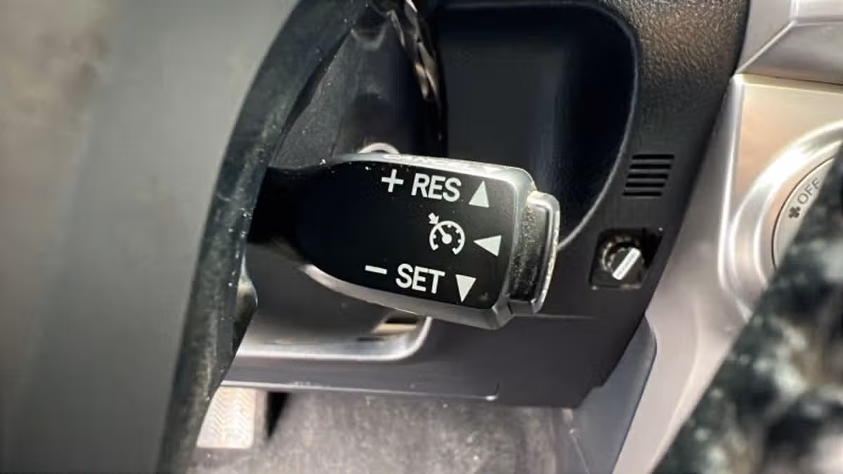 2018 Toyota 4Runner SR5 Premium Image 26