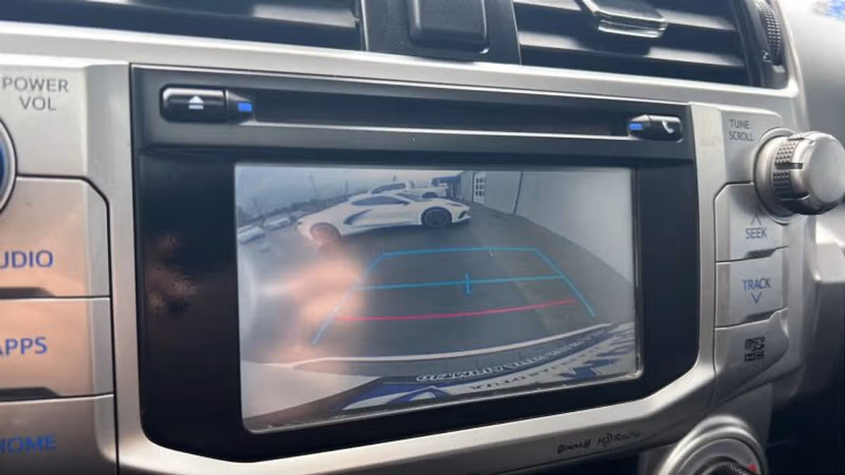 2018 Toyota 4Runner SR5 Premium Image 29