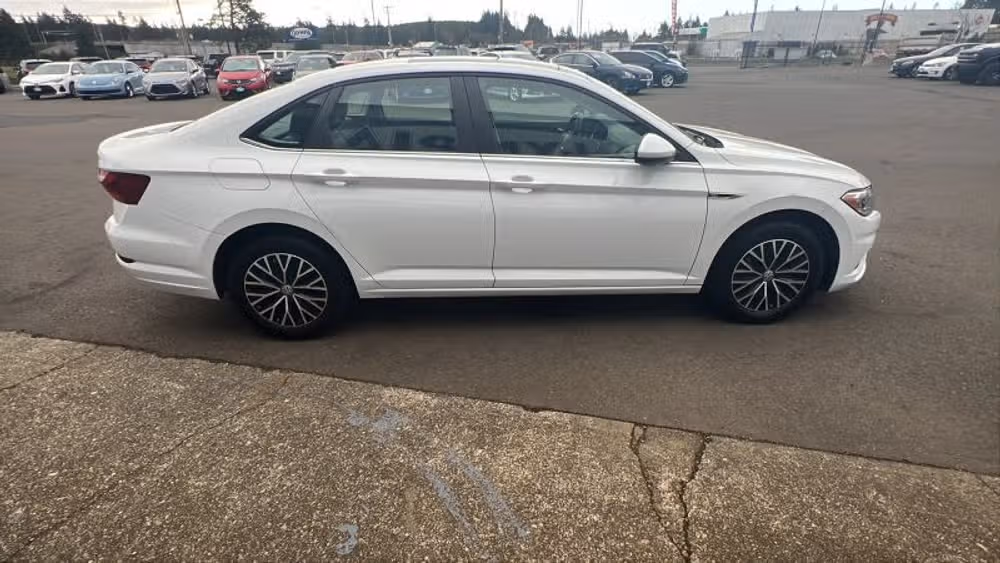 2019 Volkswagen Jetta SEL Image 4