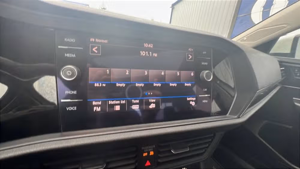 2019 Volkswagen Jetta SEL Image 25
