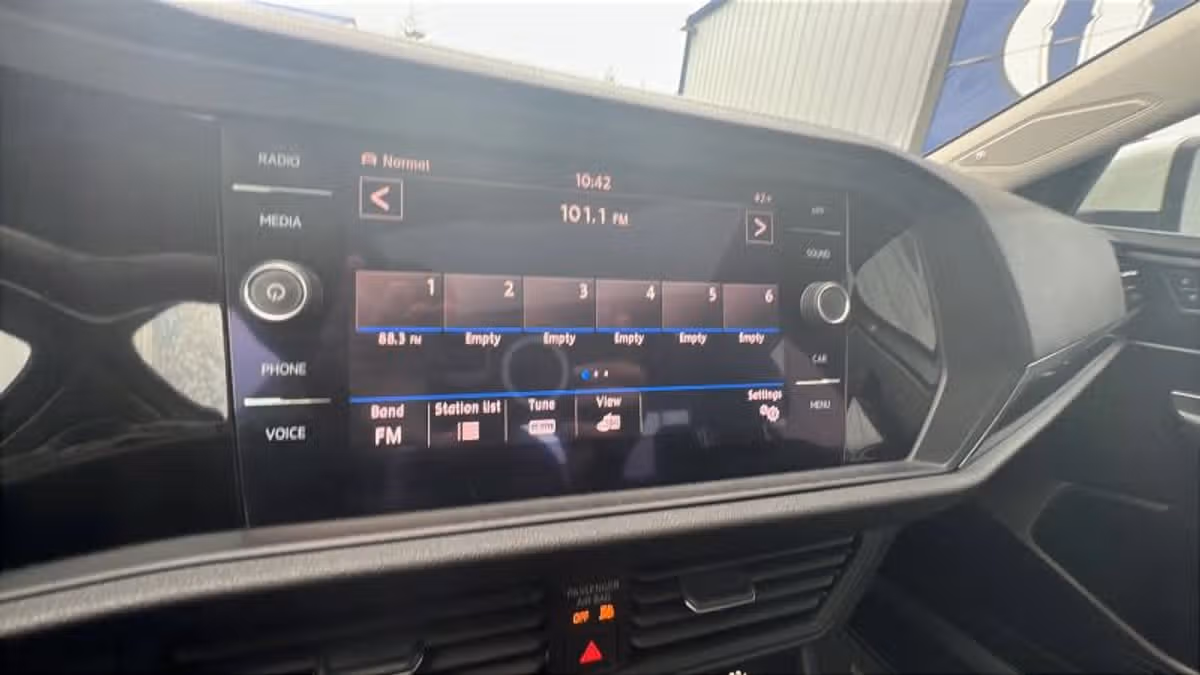 2019 Volkswagen Jetta SEL Image 25