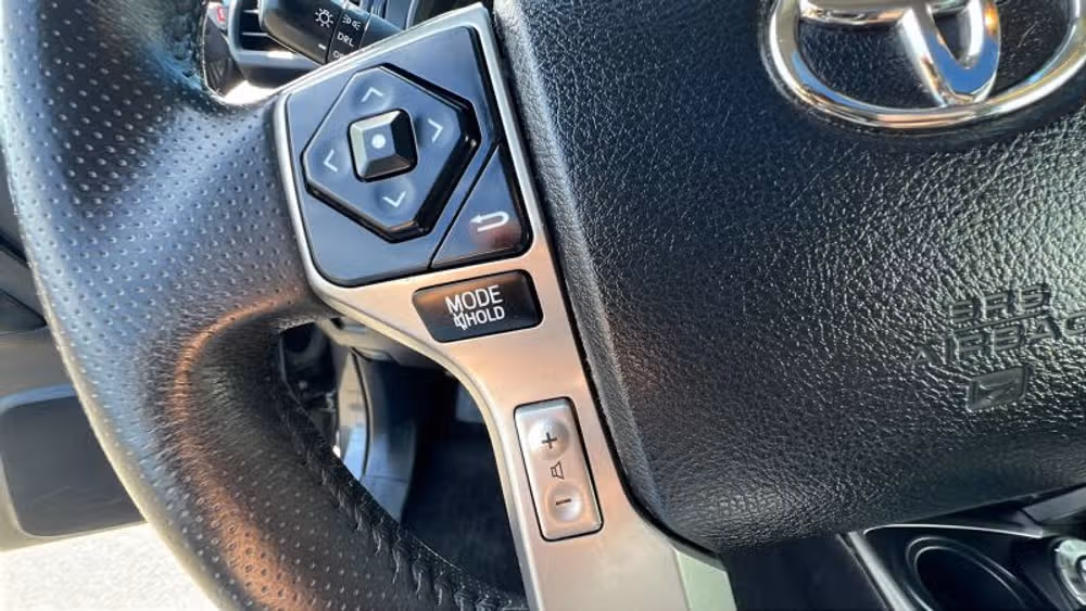 2015 Toyota 4Runner SR5 Premium Image 20