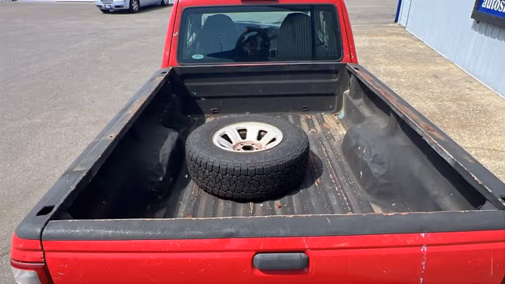 2003 Ford Ranger XLT Image 10
