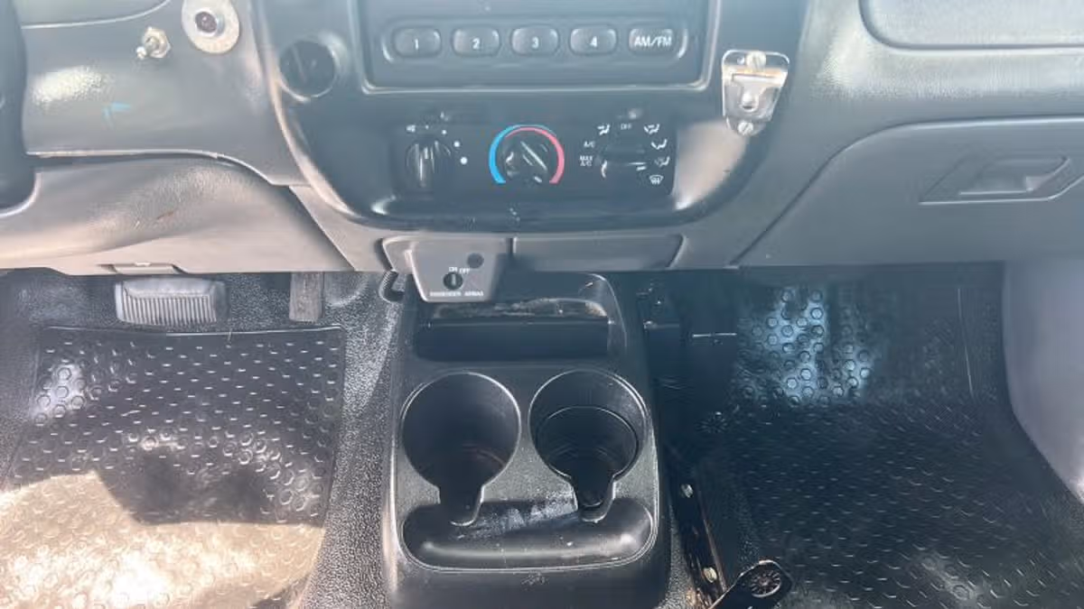 2003 Ford Ranger XLT Image 16