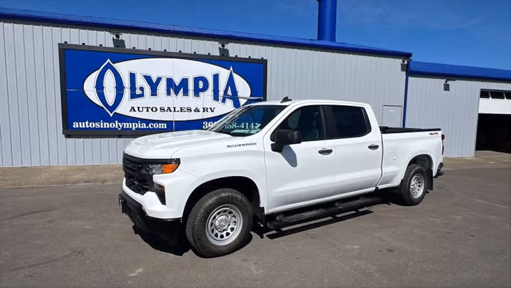 2011 Chevrolet Silverado 1500 LT 4X4 Crew Cab's photo