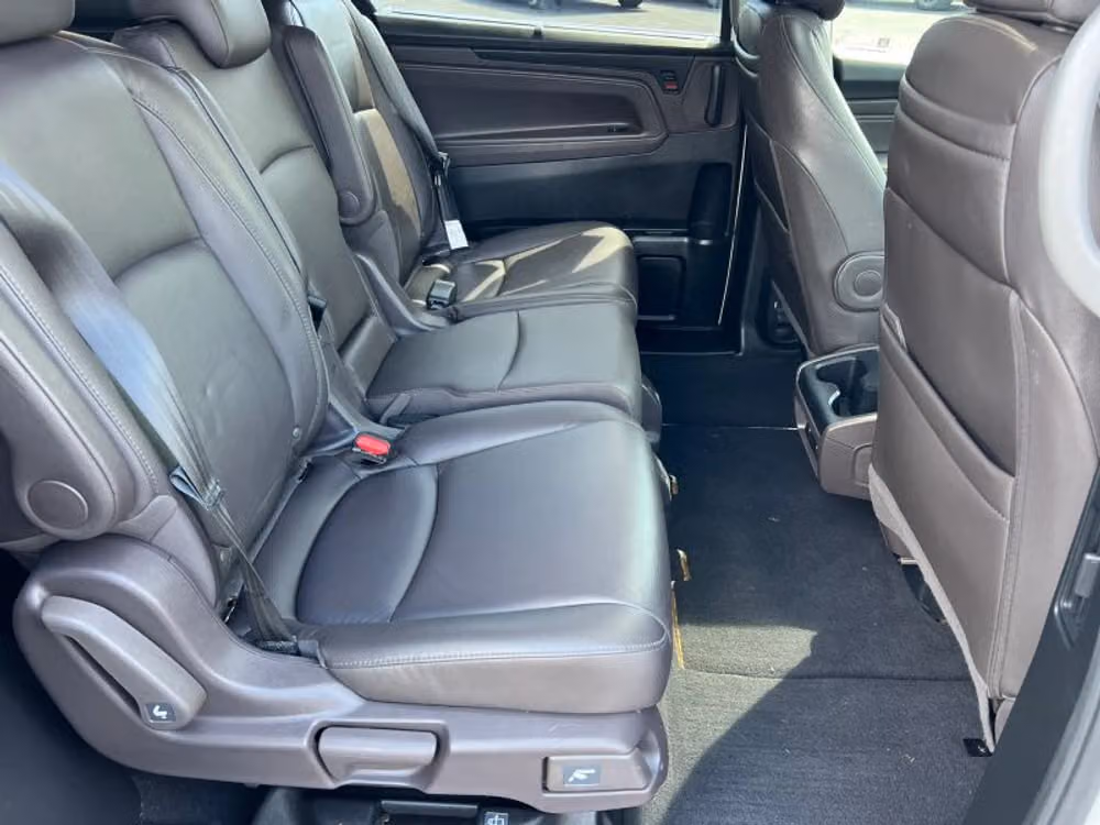 2020 Honda Odyssey Touring Image 10