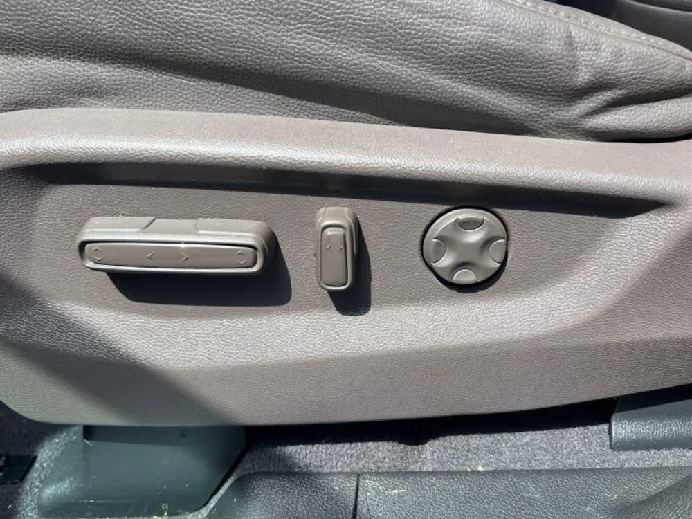 2020 Honda Odyssey Touring Image 23