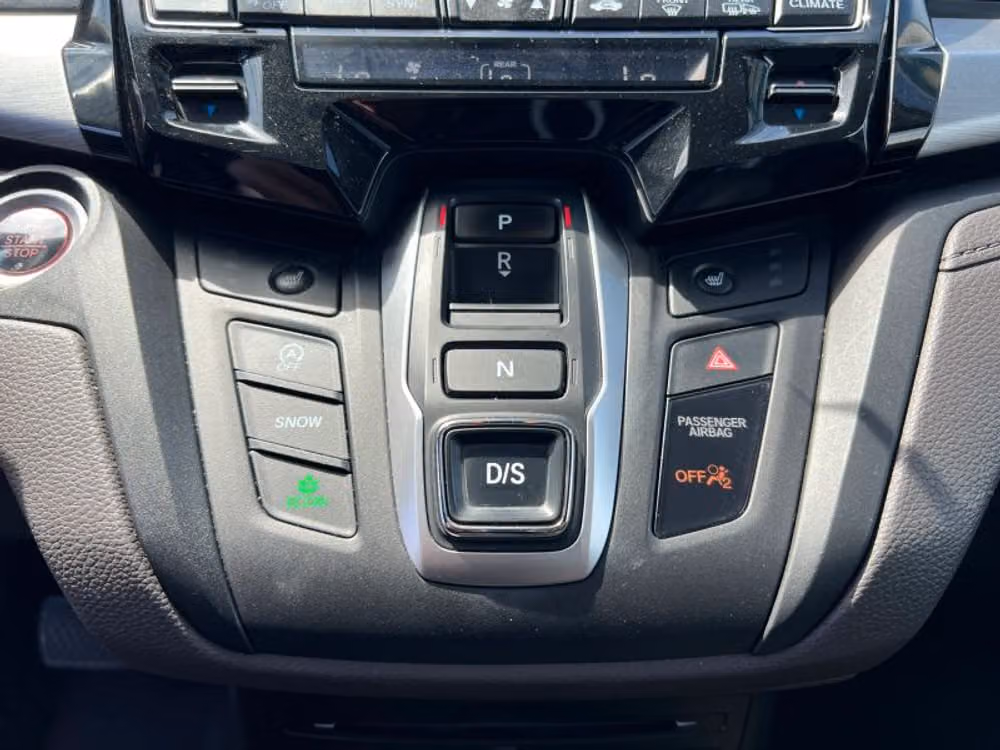 2020 Honda Odyssey Touring Image 28