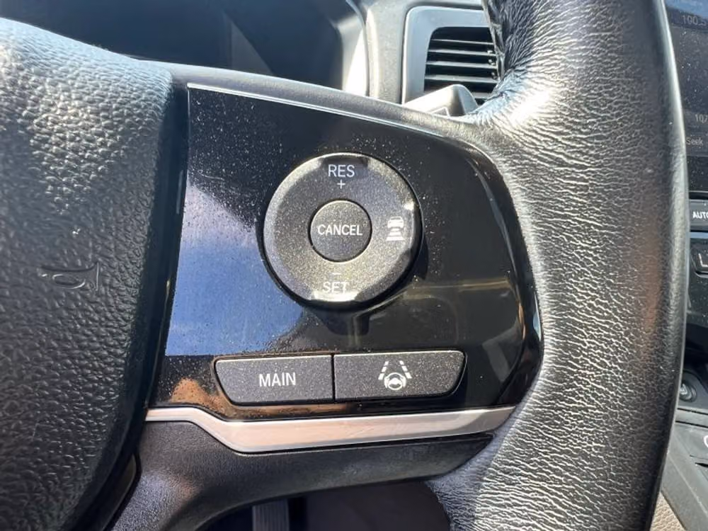 2020 Honda Odyssey Touring Image 34
