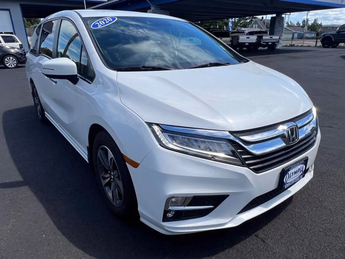 2020 Honda Odyssey Touring Image 5