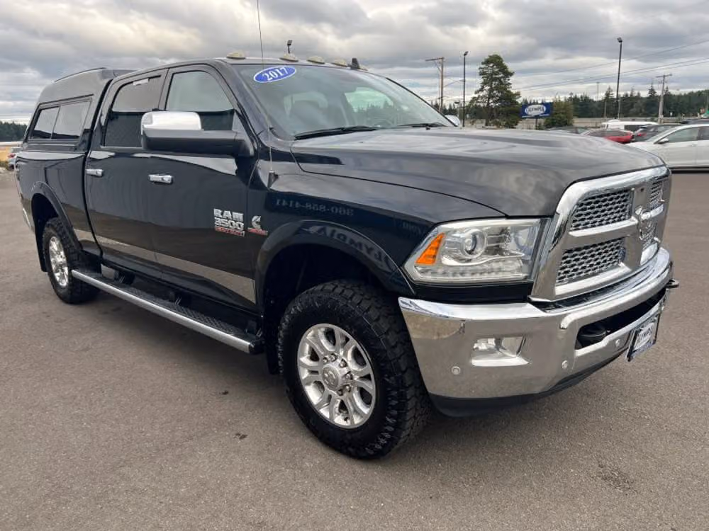 2017 Ram 3500 Laramie Image 5