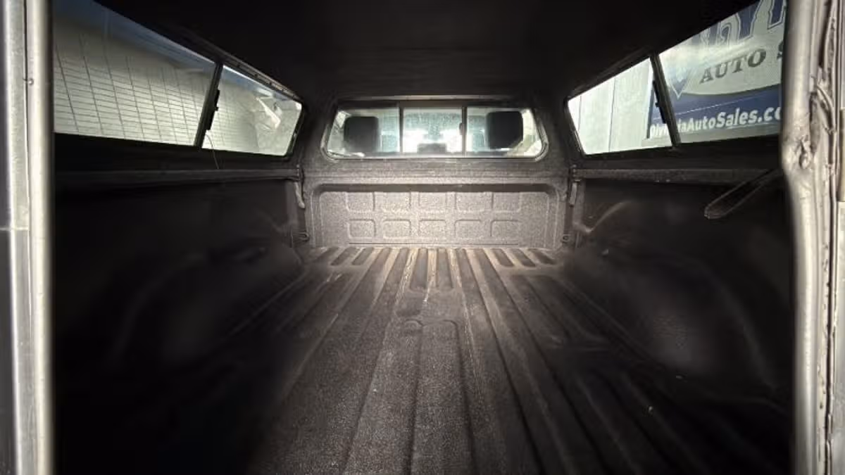 2017 Ram 3500 Laramie Image 9