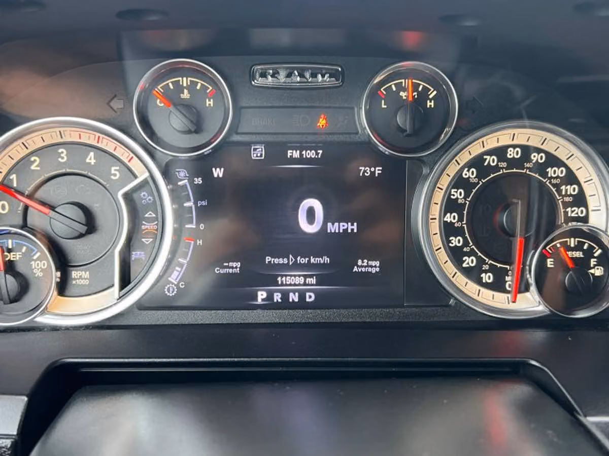 2017 Ram 3500 Laramie Image 33