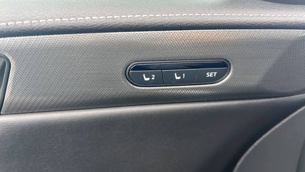 2023 INFINITI QX60 Luxe Image 17