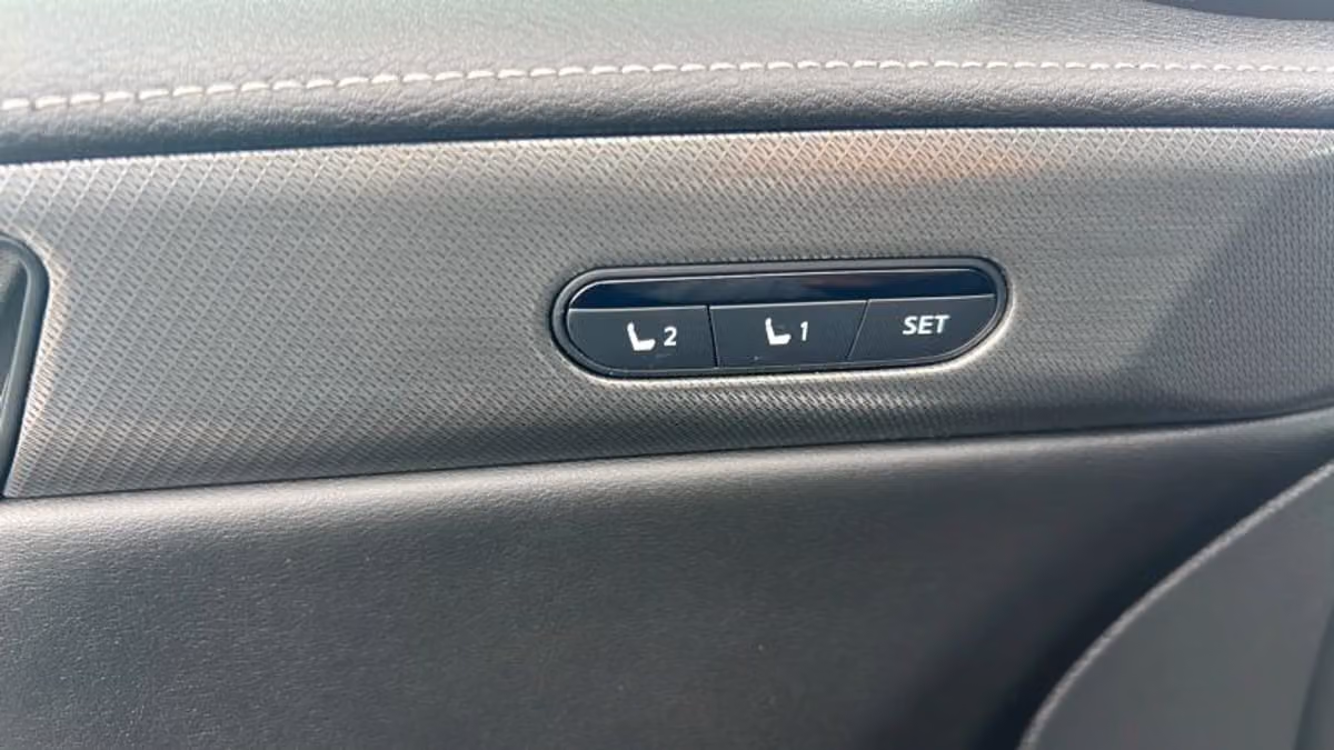 2023 INFINITI QX60 Luxe Image 17