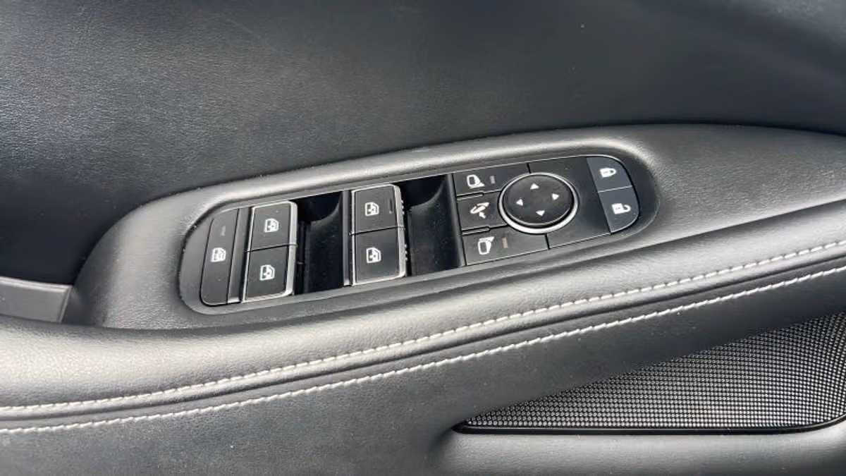 2023 INFINITI QX60 Luxe Image 16
