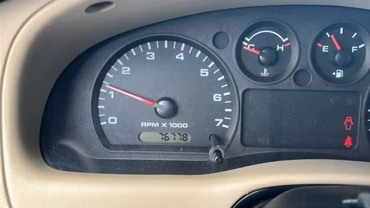 2004 Ford Ranger XL Image 18