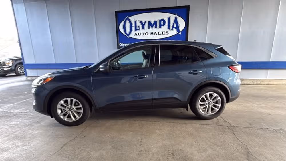 2020 Ford Escape SE FWD's photo