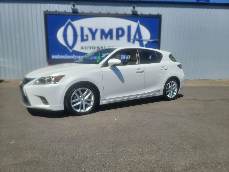 2014 Lexus CT 200h 200h's photo