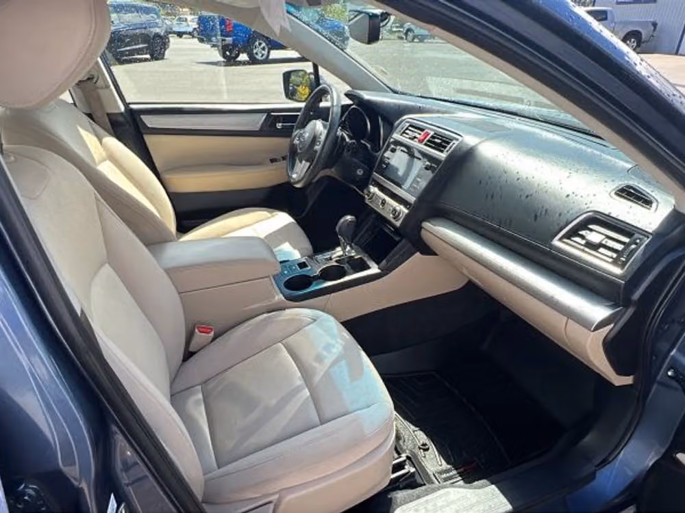 2017 Subaru Legacy 2.5i Premium Lower Image 3