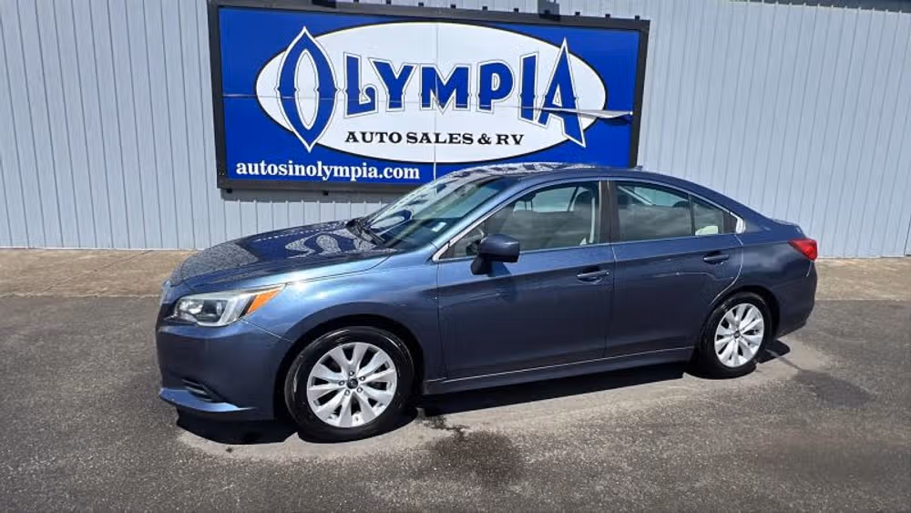 2017 Subaru Legacy 2.5i Premium's photo