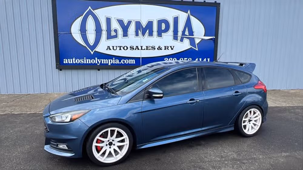 2018 Ford Focus Hatch ST's photo
