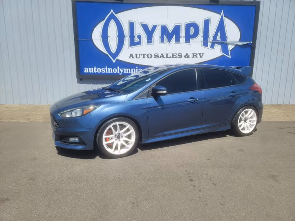 2018 Ford Focus Hatch ST's photo