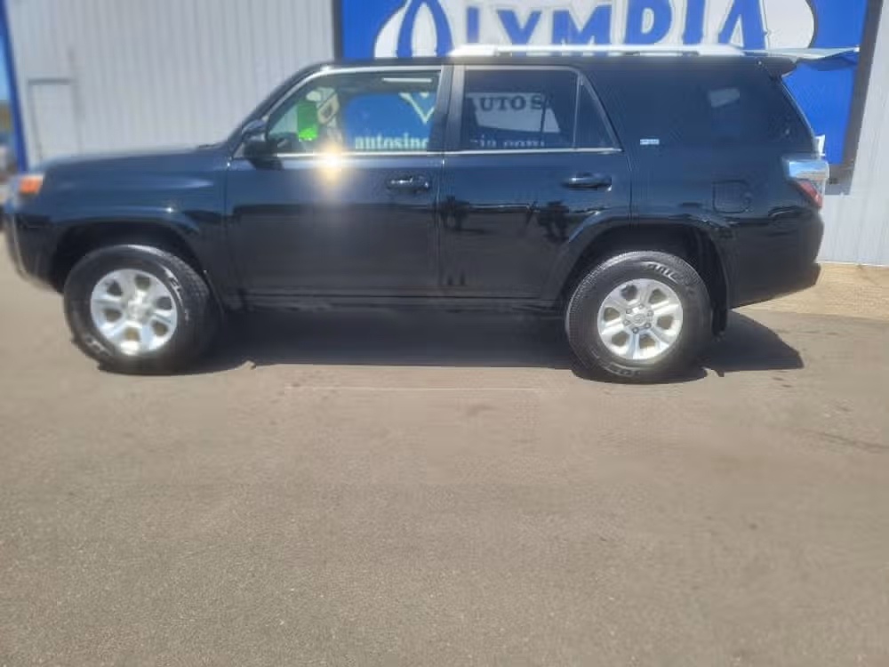 2018 Toyota 4Runner SR5 Premium Image 31