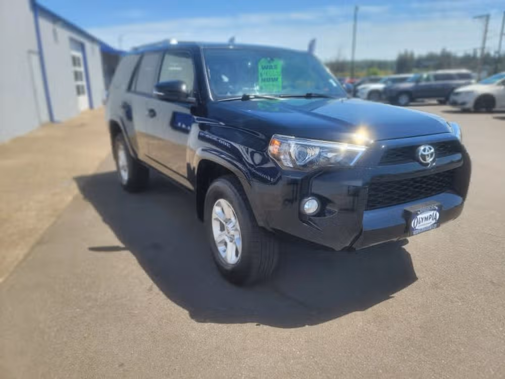 2018 Toyota 4Runner SR5 Premium Image 8