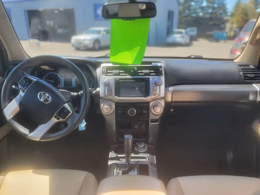 2018 Toyota 4Runner SR5 Premium Image 20