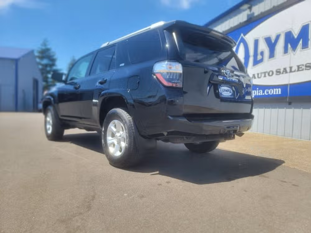 2018 Toyota 4Runner SR5 Premium Image 28
