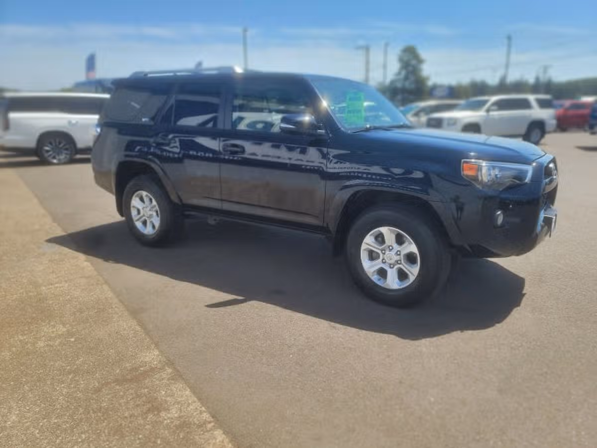 2018 Toyota 4Runner SR5 Premium Image 14
