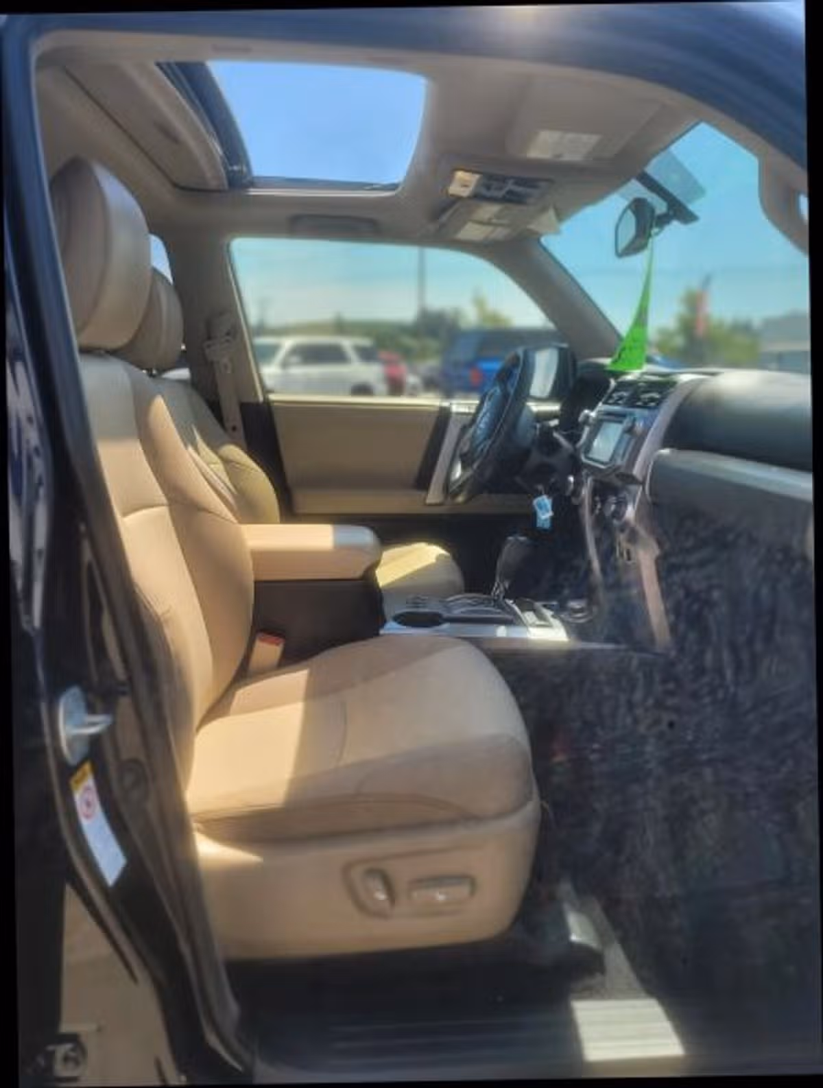 2018 Toyota 4Runner SR5 Premium Image 17