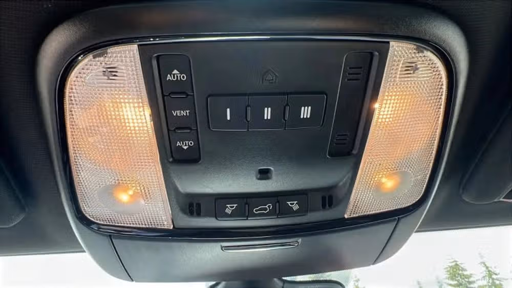 2021 Dodge Durango R/T Image 29