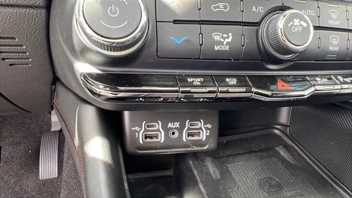 2021 Dodge Durango R/T Image 26