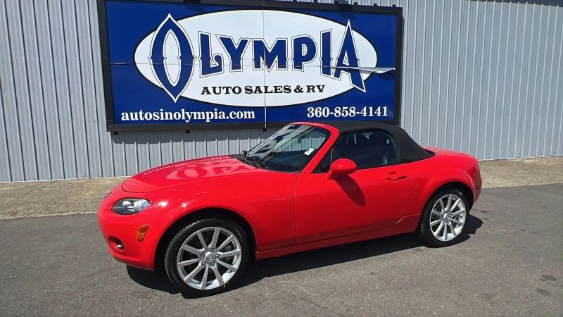 2006 Mazda MX-5 Miata Grand Touring's photo
