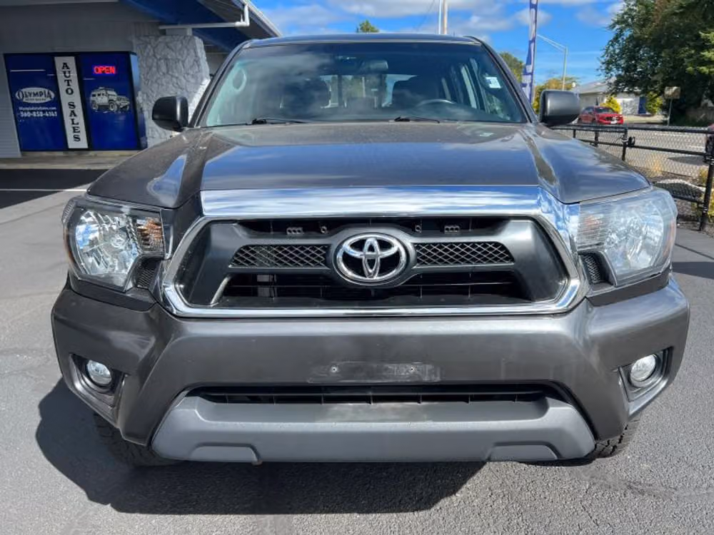 2014 Toyota Tacoma V6 Double Cab Lower Image 1