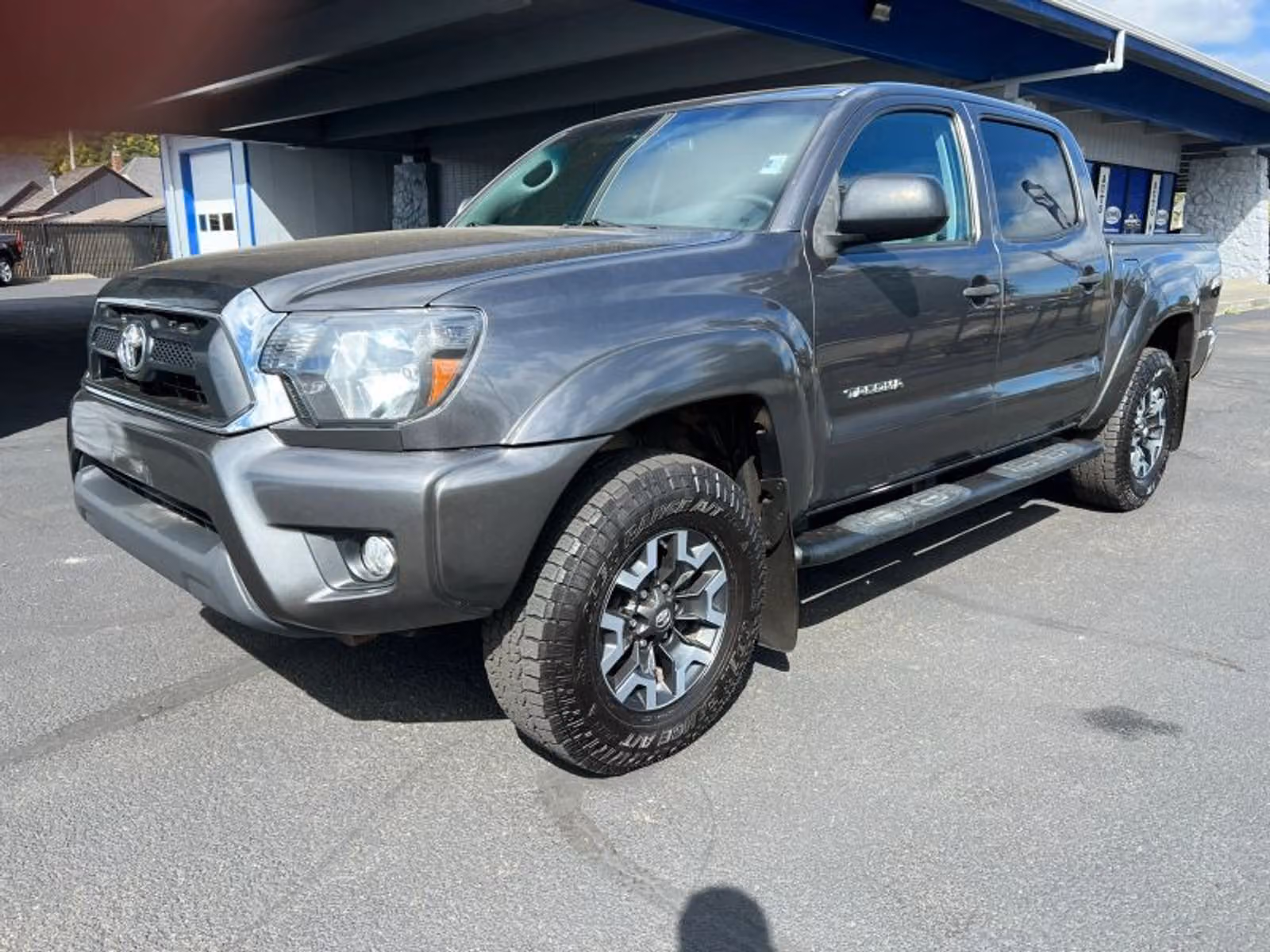 2014 Toyota Tacoma V6 Double Cab Upper Image 2