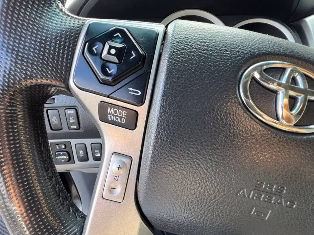 2014 Toyota Tacoma V6 Double Cab Image 27