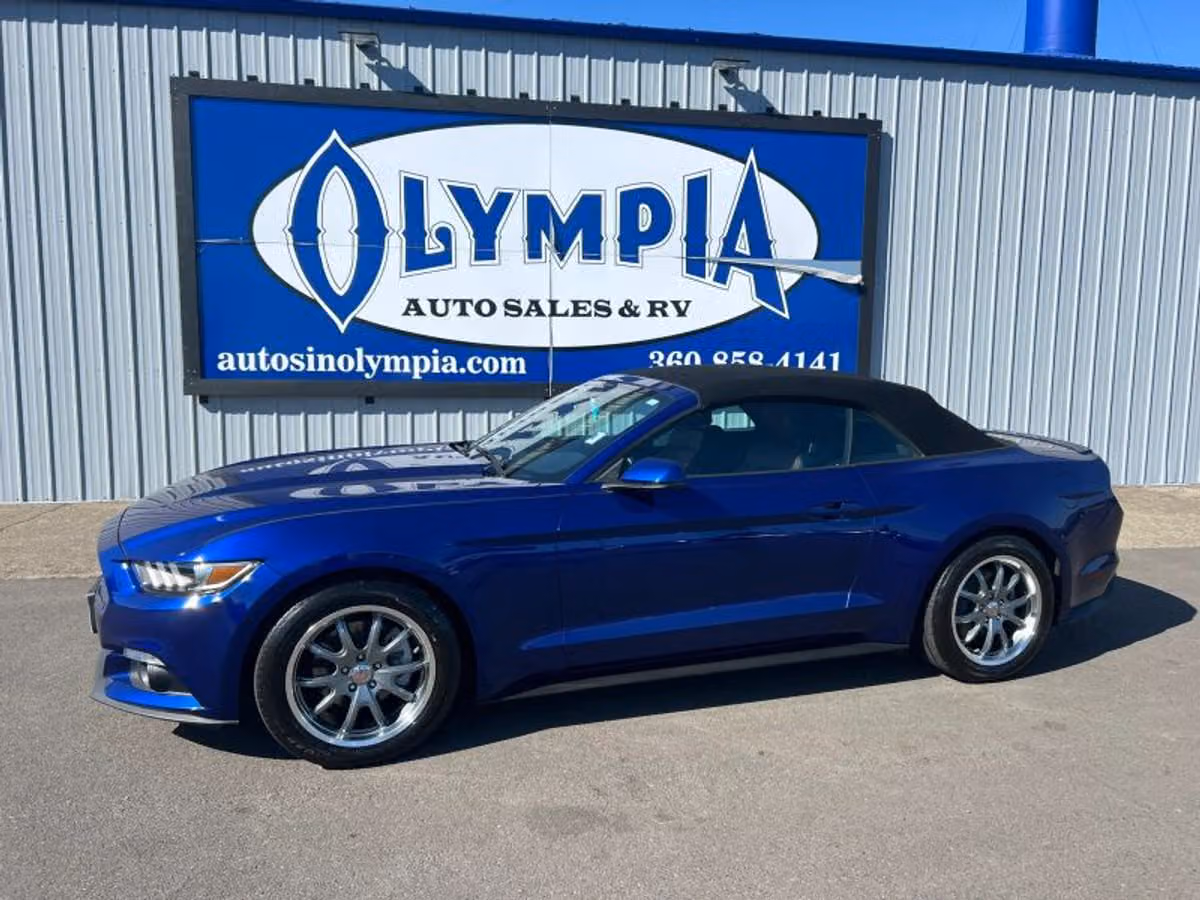 2016 Ford Mustang EcoBoost Premium Image 3