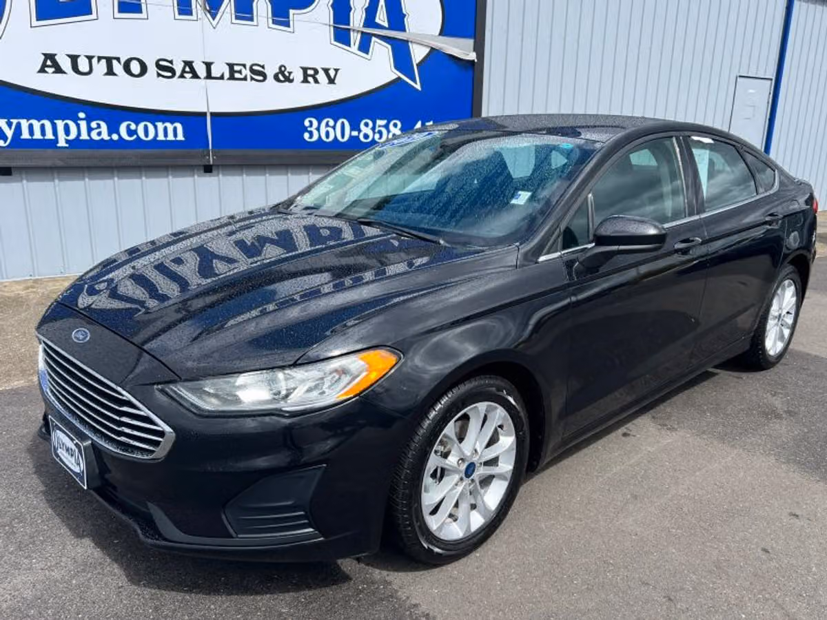 2020 Ford Fusion SE Image 4
