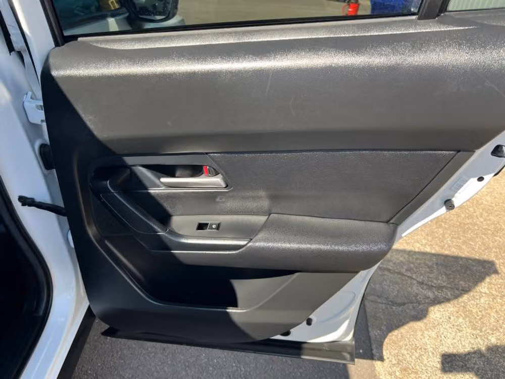 2025 Mazda CX-50 2.5 S Preferred Image 12